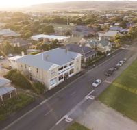 Port Elliot Beach House YHA Hostel - Accommodation Newcastle