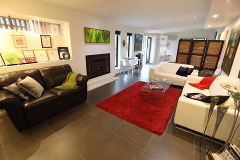 Harmony Bed & Breakfast - Accommodation Newcastle 5