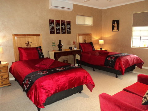 Armadale Cottage Bed & Breakfast - Accommodation Newcastle 2