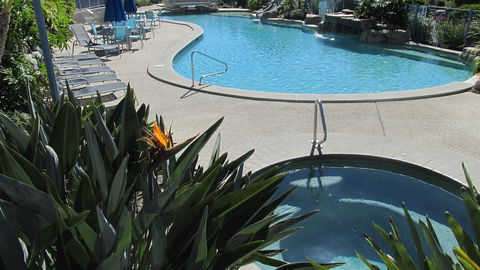 Endless Summer Resort - Accommodation Newcastle 3
