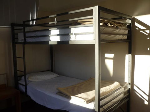 Blackheath Holiday Cabins - Accommodation Newcastle 1