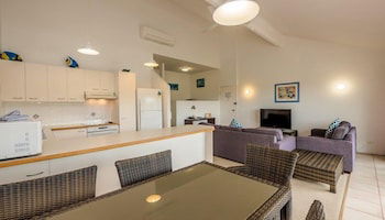 Peregian Court Resort - Accommodation Newcastle 6
