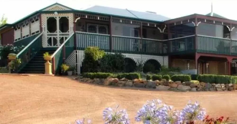 Nanima ACT Accommodation Newcastle