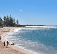 Norfolks on Moffat Beach - Accommodation Newcastle