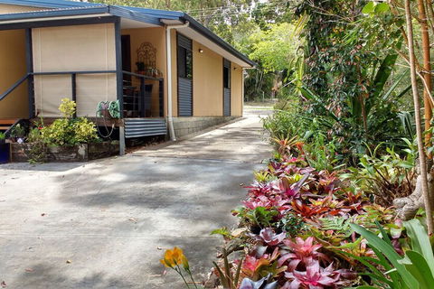 Yarrandabbi Dreaming Boutique B & B - Accommodation Newcastle 2