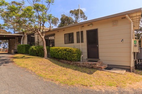 Jetty Road Retreat - Accommodation Newcastle 1