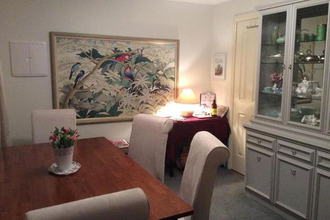 Riverwood Retreat - Accommodation Newcastle 3
