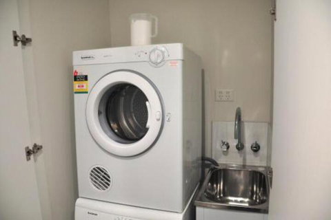 Astra Collins St. Docklands - Accommodation Newcastle 4