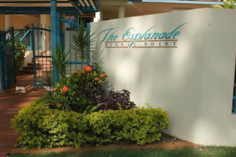 The Esplanade Picnic Point - Accommodation Newcastle 1