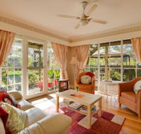 The Heart of Emerald Bed  Breakfast - Accommodation Newcastle