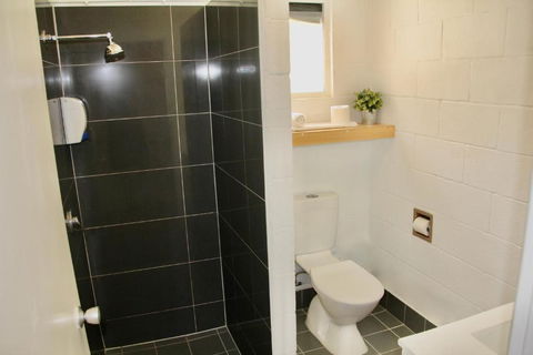 Hideaway Noosa Men Only Beach Resort - Accommodation Newcastle 3