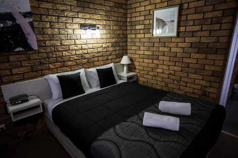 Park House Motor Inn - Accommodation Newcastle 4
