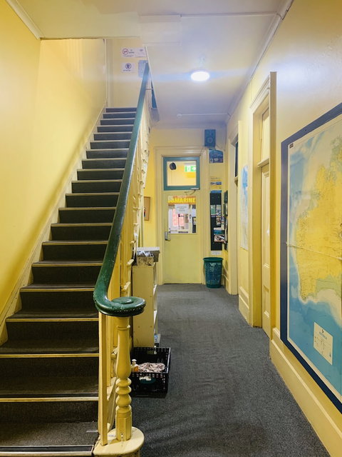 Yellow Submarine Backpackers - Accommodation Newcastle 3