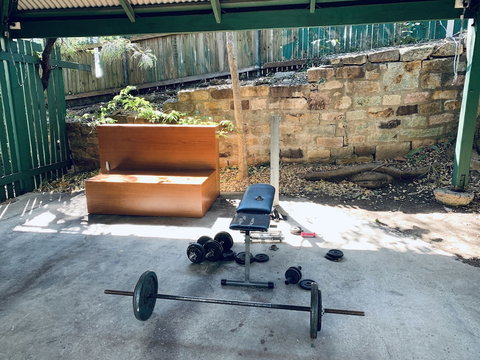 Yellow Submarine Backpackers - Accommodation Newcastle 6