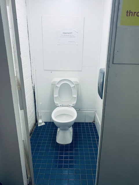 Yellow Submarine Backpackers - Accommodation Newcastle 1