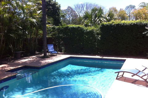 Wiss House Bed And Breakfast - Accommodation Newcastle 4