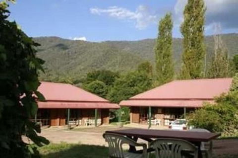 Harrietville Snowline Hotel - Accommodation Newcastle 1