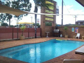 Cobar Town And Country Motor Inn - Accommodation Newcastle 1