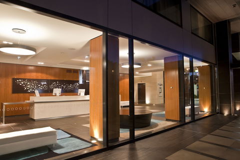 The Gateway Inn - Accommodation Newcastle 2