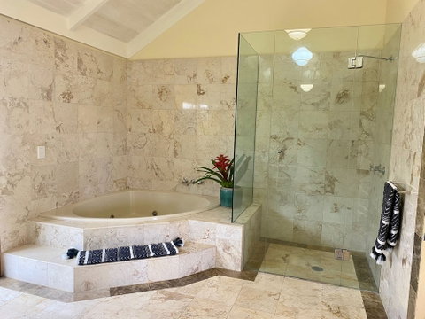 Four Winds Villas - Accommodation Newcastle 5