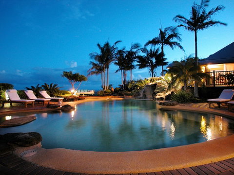 Four Winds Villas - Accommodation Newcastle 2