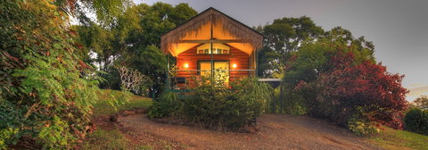 Maleny Tropical Retreat Balinese B&b - Accommodation Newcastle 2