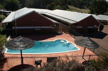 Nelsons Of Bridgetown - Accommodation Newcastle 6