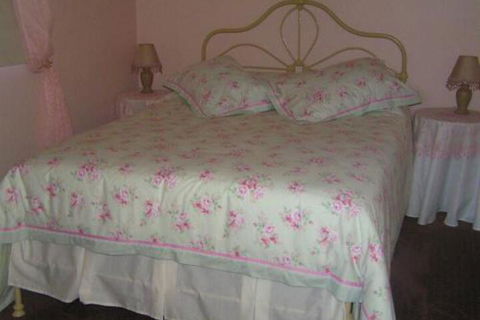 Valleyfield Cottage - Accommodation Newcastle 3