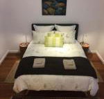 Smiths Lake House - Accommodation Newcastle