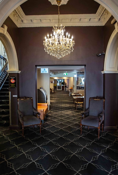 Royal Hotel Randwick - Accommodation Newcastle 4