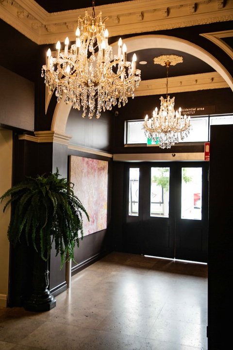 Royal Hotel Randwick - Accommodation Newcastle 2