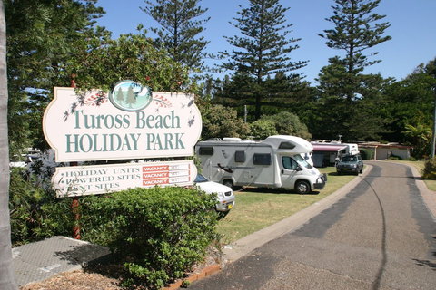 Tuross Beach Cabins & Campsites - Accommodation Newcastle 0