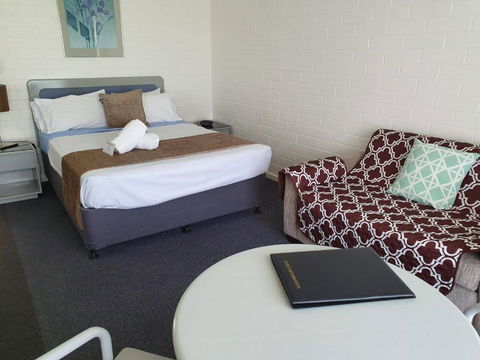 Dalby Manor Motor Inn - Accommodation Newcastle 5