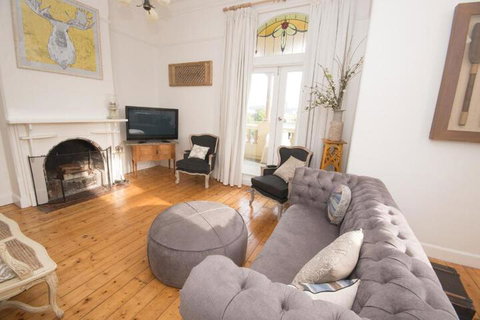 Dubois Accommodation On Liebig - Accommodation Newcastle 2