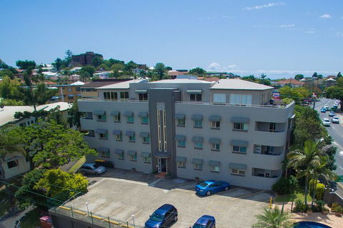 Hampton Court Apartments - Accommodation Newcastle 1