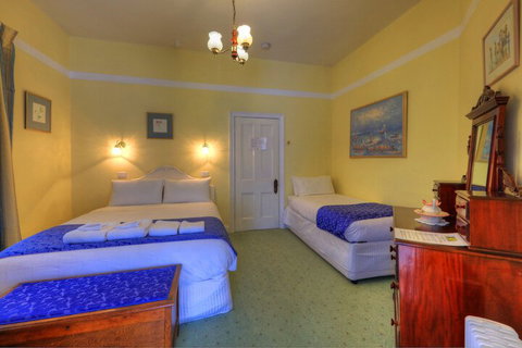 Acacia Bed & Breakfast - Accommodation Newcastle 5