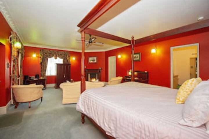Davis ACT Accommodation Newcastle