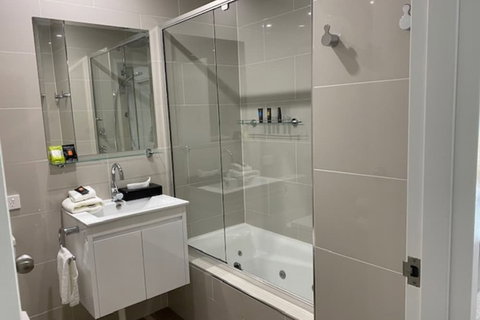 Town Square Motel - Accommodation Newcastle 6