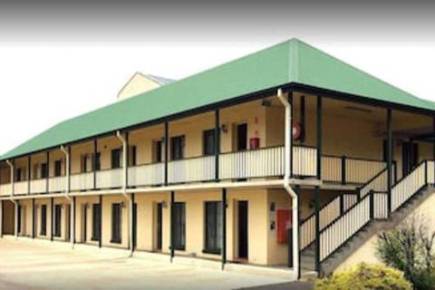 Town Square Motel - Accommodation Newcastle 0