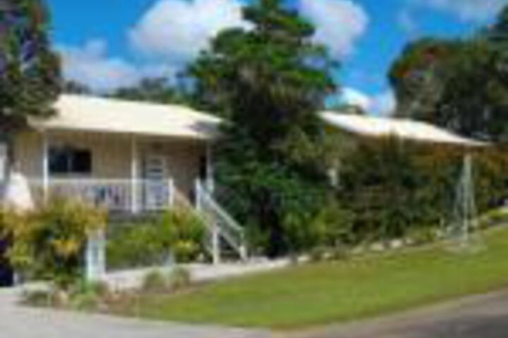 Barrine ACT Accommodation Newcastle
