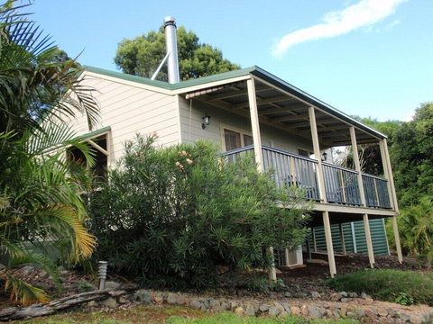 Maleny Luxury Cottages - Accommodation Newcastle 3