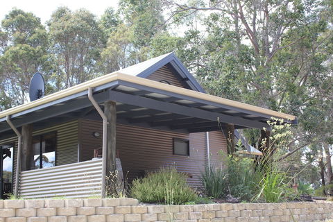 Scotsdale Valley Studios - Accommodation Newcastle 0