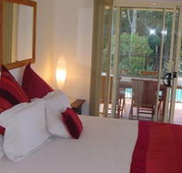 Tropical Coast Retreat - Accommodation Newcastle