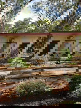 Wagon Wheel Motel - Accommodation Newcastle 0