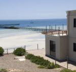 Cliff House Beachfront Villas - Accommodation Newcastle