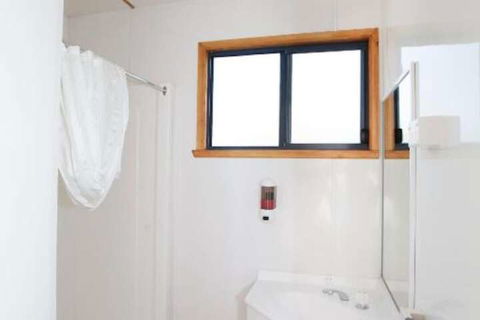 Seven Mile Beach Cabin And Caravan Park - Accommodation Newcastle 6