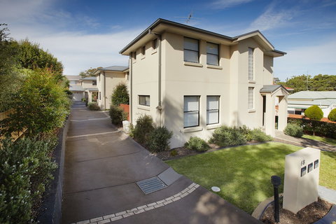 Charlestown Terrace - Accommodation Newcastle 2