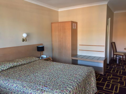 Ashfield Motor Inn - Accommodation Newcastle 2