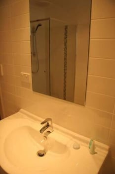 Ethelton SA Accommodation Newcastle