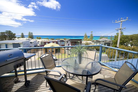 Lorne Ocean Sun Apartments - Accommodation Newcastle 5